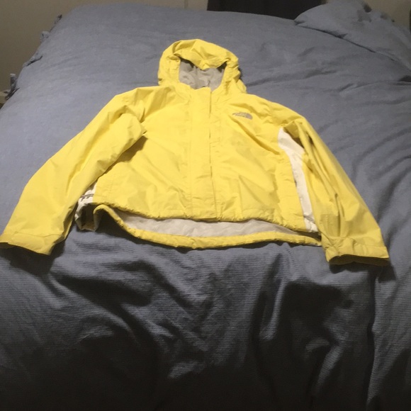 Yellow north face jacket women’s - Picture 4 of 6